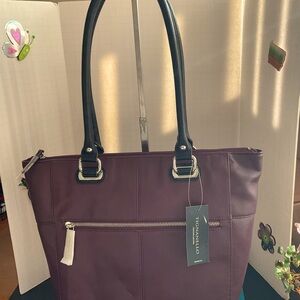 Tignanello Leather Handbag, NEW with tags.